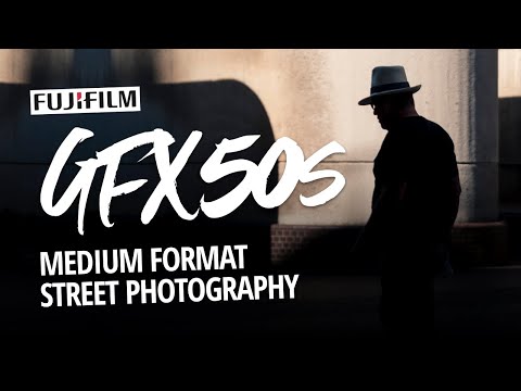 Medium Format Street Photography in London | Fujifilm GFX 50S