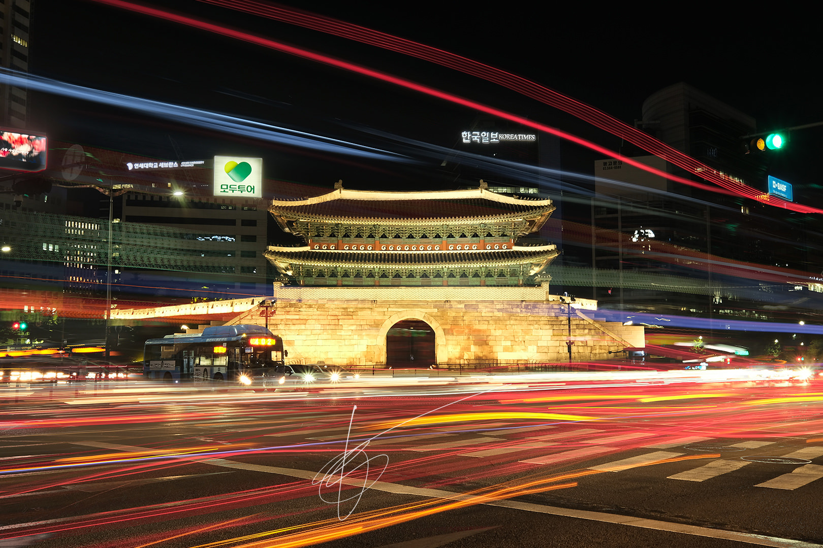 Seoul Highlights: Namdaemun, one of the Eight Gates in the Fortress Wall of Seoul