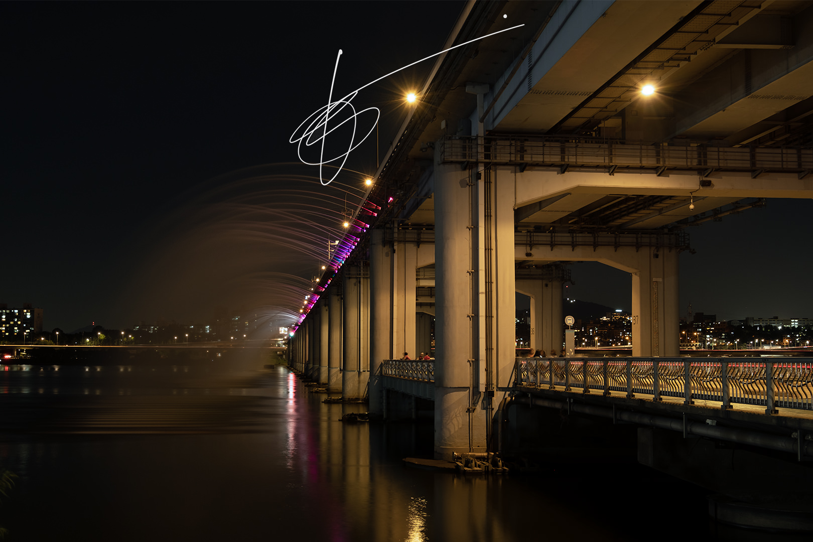 Banpo bridge in Seoul, at night with led lights