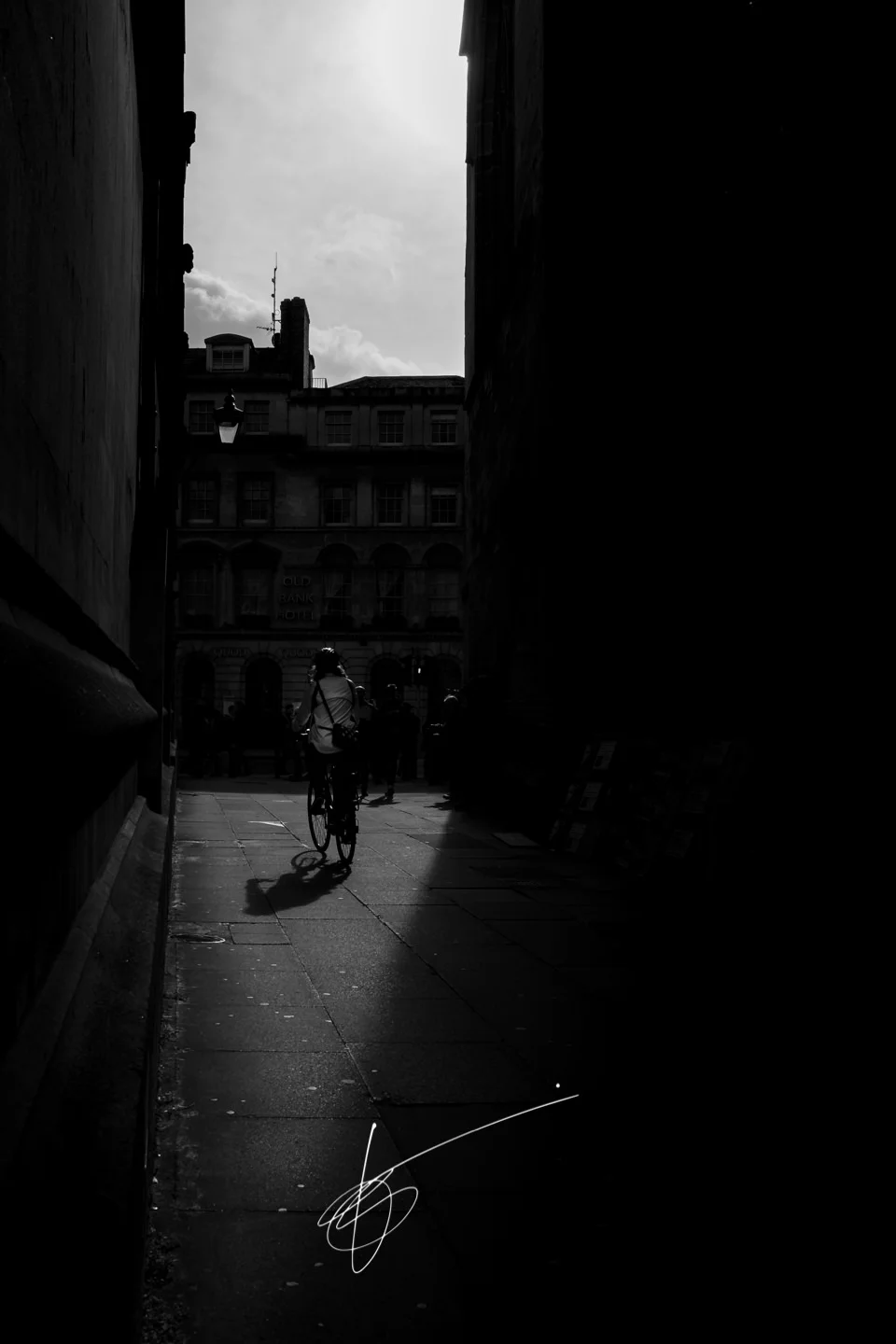 Oxford street photo walk | silhouette