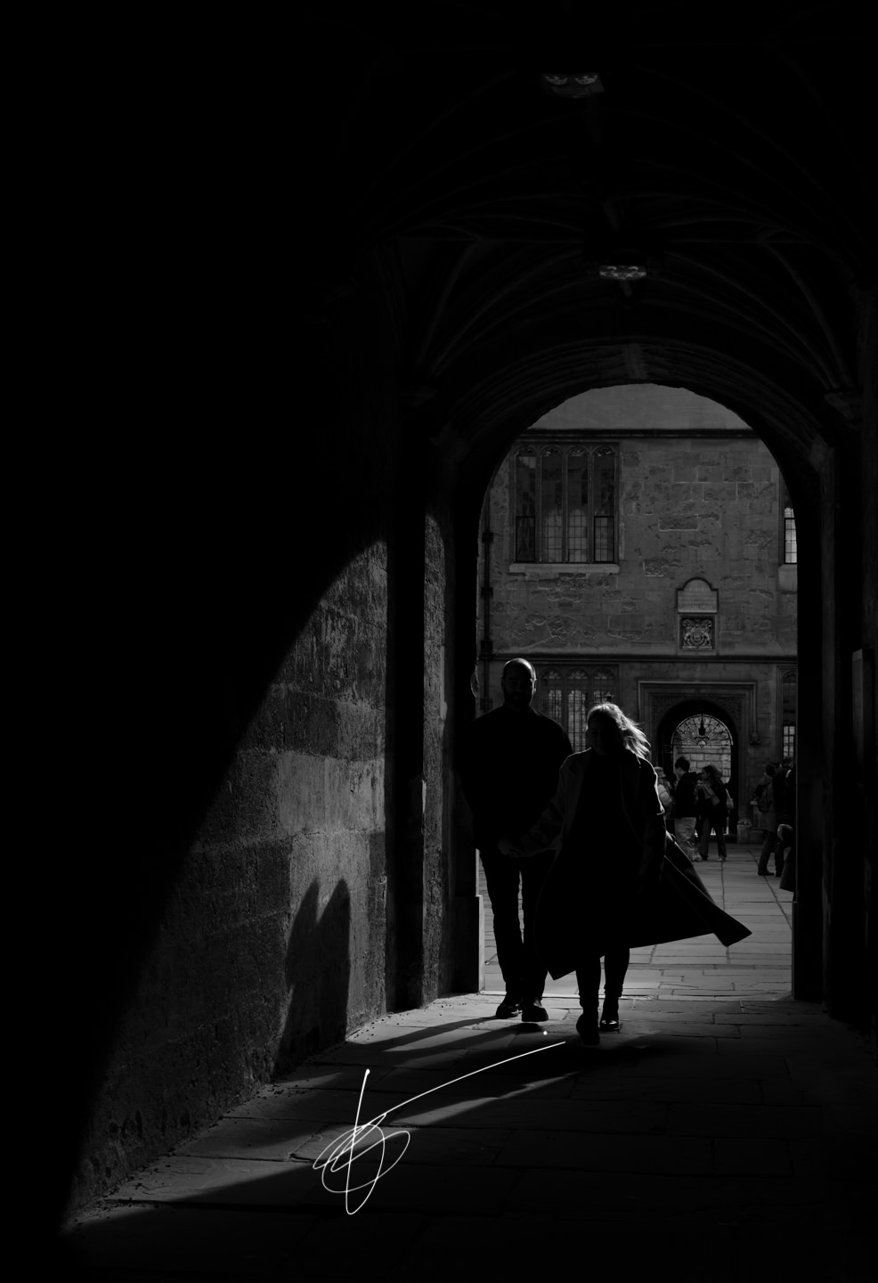 Oxford street photo walk | silhouette