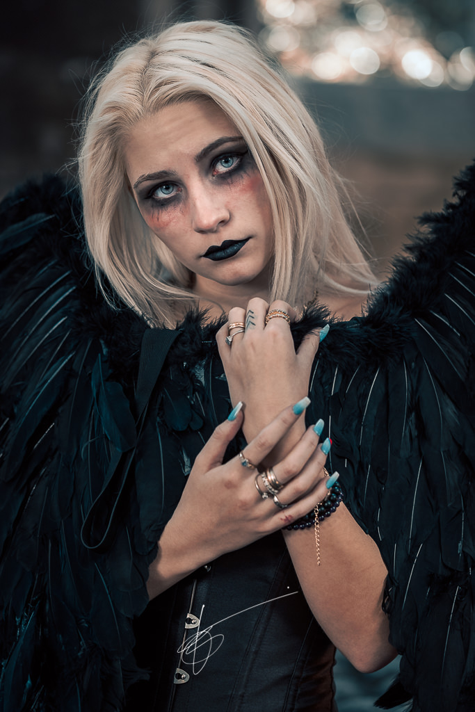 BeautiCa Magazine Halloween Photoshoot Portrait photography Lightroom