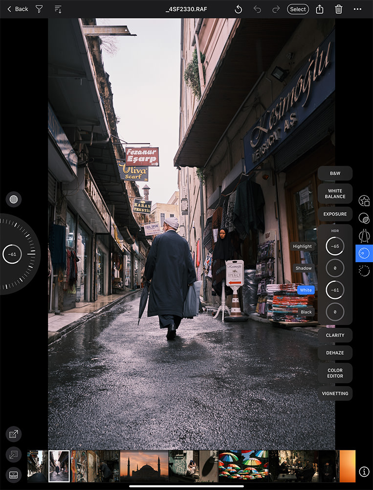 Capture One for iPad, old man in Istanbul