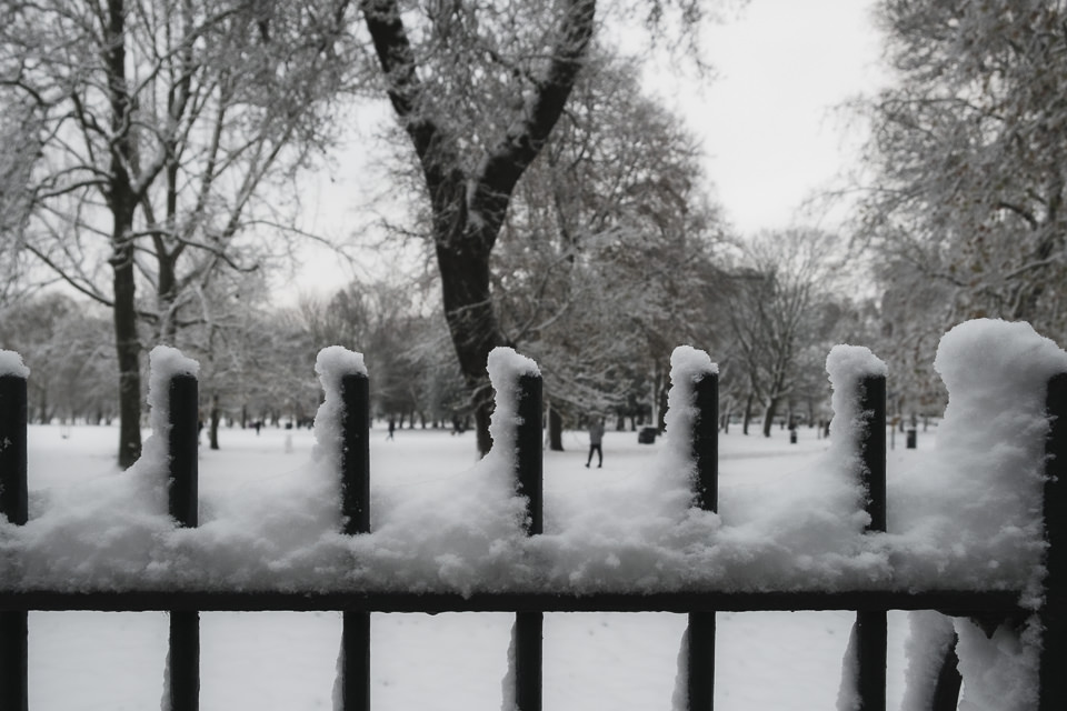Xmas snow in London, Victoria Park