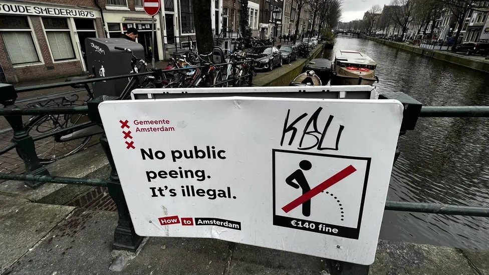 the effects of tourism in Amsterdam, where tourists simply cannot behave